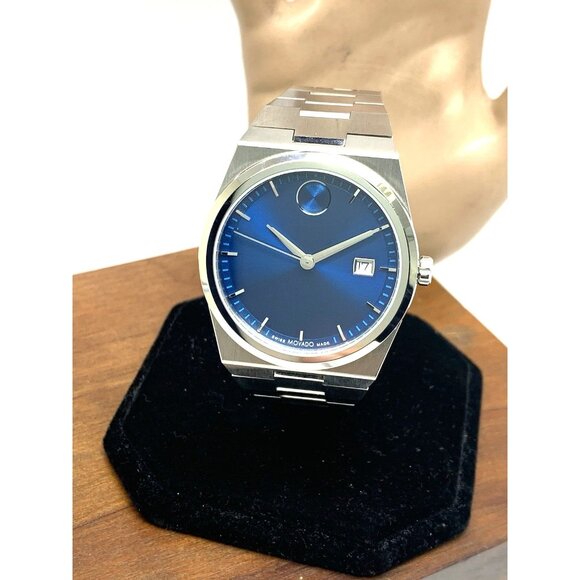 Movado Men's Watch 3601221 Bold Quest Blue Dial Swiss Quartz Silver Steel 40mm - Picture 1 of 14